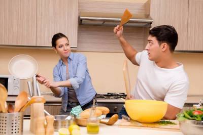 Почему женщины остро реагируют на помощь мужа на кухне nbsp