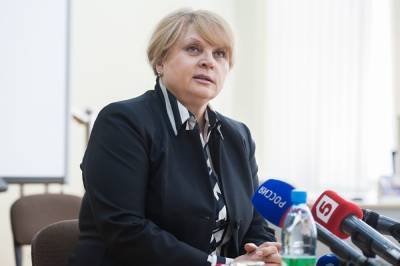 Памфилова предложила Путину «развести учебный процесс и избирательный»