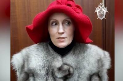 Московская актриса с «красным кандибобером» на голове заказала убийство собственного отца