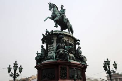 Реставрация памятника Николаю I завершится в 2021 году