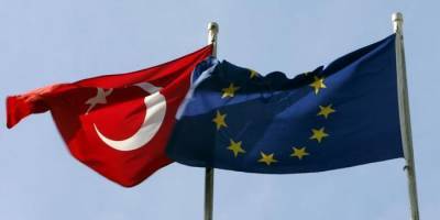 Евросоюз на год продлил санкции против Турции