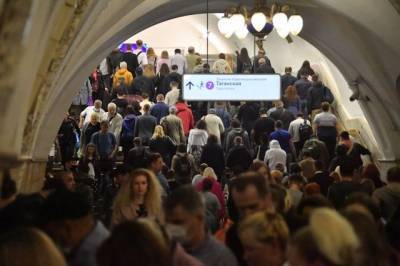 Киселева: Скидки на проезд в метро позволят снизить нагрузку в час пик