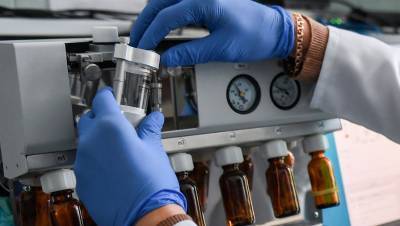 Москва получит первую партию вакцины для массовых прививок от COVID-19 в выходные