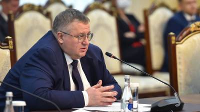Вице-премьер Алексей Оверчук доставлен в больницу после ДТП в Москве