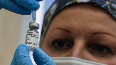 Гинцбург назвал планируемый срок начала вакцинации от COVID-19 в Москве