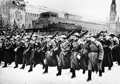 Минобороны обнародовало документы о прошедшем в 1941 году параде на Красной площади