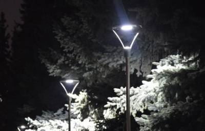 Впервые в уфимском сквере установили светильники регионального производства