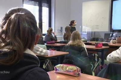 Германия: Образовательный союз призывает к окончанию регулярной работы школ