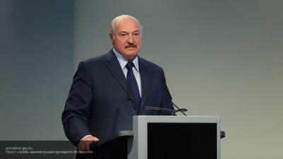 Лукашенко предупредил врачей о последствиях переезда из Белоруссии в Польшу