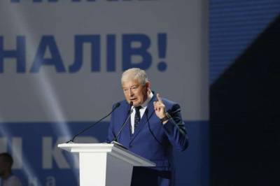 Евгений Червоненко призвал жителей города во втором туре голосовать за Николая Скорика