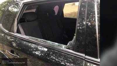 Неизвестные обстреляли автомобиль на трассе "Крым" в Подмосковье