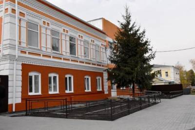 В Сасове отремонтировали Детскую школу искусств за 22,2 миллиона