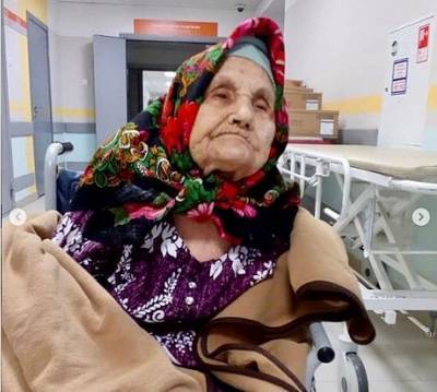 В Челнах от коронавируса вылечили 102-летнюю пациентку