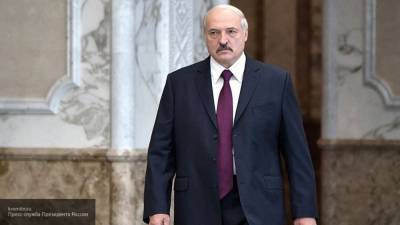 Лукашенко призвал белорусов использовать критическое мышление