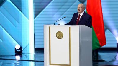Лукашенко призвал жителей Белоруссии жить «на своей земле»