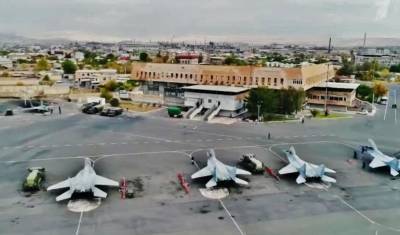 СМИ: самолет с неизвестным грузом отправили из России в Армению
