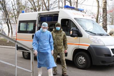 В Киеве 854 новых случая коронавируса