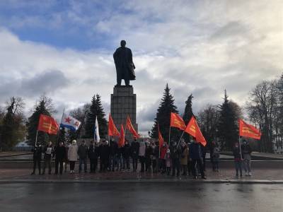 КОММУНИСТЫ РОССИИ отметили в Ульяновске праздник