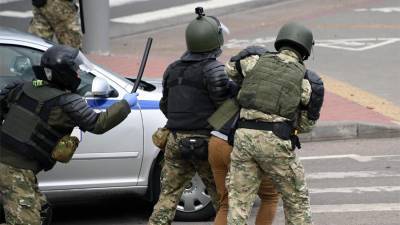 Милиция в Минске задержала несколько десятков человек на «марше медиков»