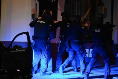 В Германии нашли подозреваемых в связях с убийцами-террористами в Вене