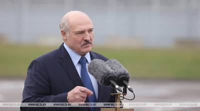 Лукашенко - молодому поколению: не надо ничего ломать, давайте красиво пройдем период смены поколений