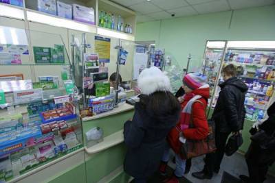 Страх и ненависть в России: антибиотики не подходят для профилактики COVID-19, но их скупают пачками