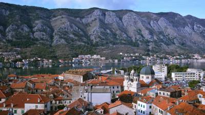В Черногории тоже нельзя будет ходить ночью