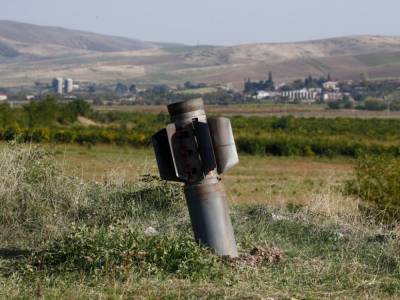 В Нагорном Карабахе усилились бои: столкновения продолжаются на всех направлениях фронта