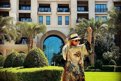 Собчак обвинили в двуличности из-за отдыха в Дубае
