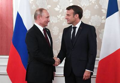 Путин и Макрон обсудили Украину и Карабах