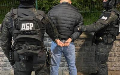 В Киевской области задержали 2 правоохранителей за вымогательство 0,5 млн гривен