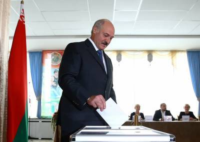 Лукашенко призвал «супердемократов» добиваться перевыборов в США
