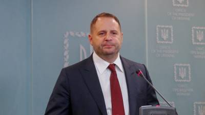 ТКГ рассмотрит план Украины по Донбассу - Ермак