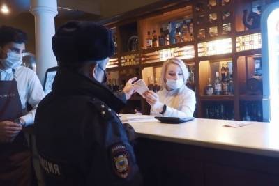 В Северодвинске прошёл рейд по поиску нарушений противовирусных мер