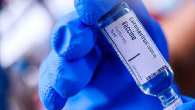 Странам Евросоюза разрешили закупать российскую вакцину от коронавируса
