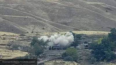 Баку сообщил об уничтожении колонны военной техники Армении