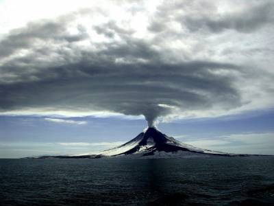 Древнейший вулкан под Индийским океаном извергался 32 миллиона лет