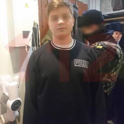 В Санкт-Петербурге сегодня ночью школьник попытался убить свою семью