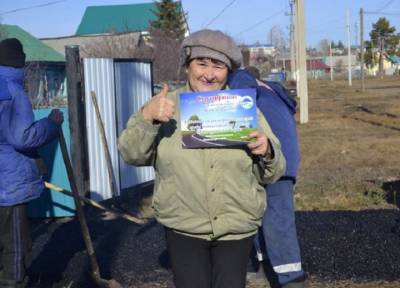 Приз уложили во дворе: жительница Башкирии выиграла в лотерею пять тонн асфальта