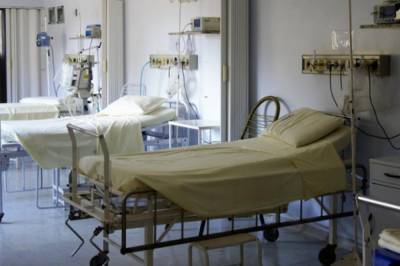 В четырех областях Украины кровати для больных COVID-19 заполнены более чем на 70%
