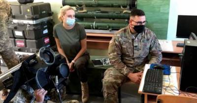 Военные США дали украинцам мастер-класс по стрельбе из ПТРК Javelin