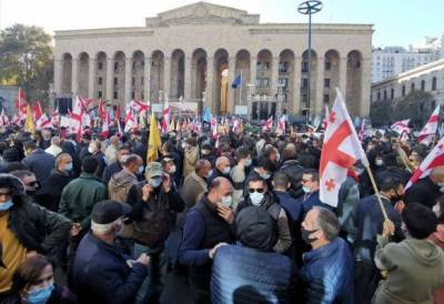 Протест и ультиматум оппозиции: «массовая» акция протеста в Тбилиси
