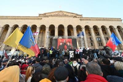 В Тбилиси прошёл митинг оппозиции из-за результатов парламентских выборов