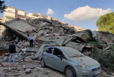 Власти Турции сообщили о росте числа пострадавших в результате землетрясения 30 октября 2020 года