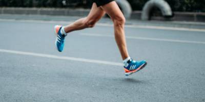 Как выбрать идеальные беговые кроссовки и не навредить своему здоровью