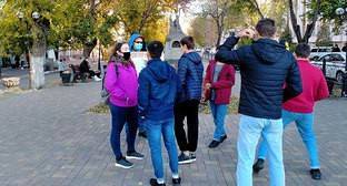 Агрессивная молодежь сорвала акцию в поддержку свободы слова в Астрахани