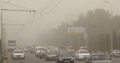 Сегодня Душанбе накрыла пыльная буря