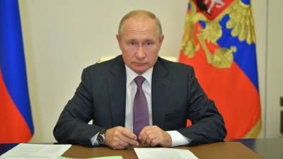 Путин поручил изменить избирательное законодательство на местных выборах