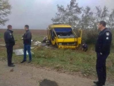 В Херсонской области в ДТП попал школьный автобус, есть погибшие – СМИ