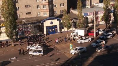 Полицейский УАЗ насмерть сбил женщину на зебре в Воронеже